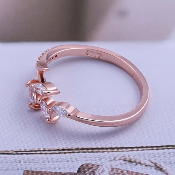 New Rose Gold Plated Leaf Diamond Ring - Picture 5 of 6